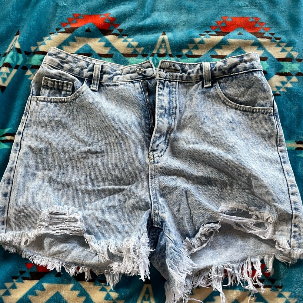 Brand new SHEIN high rise ripped jean shorts